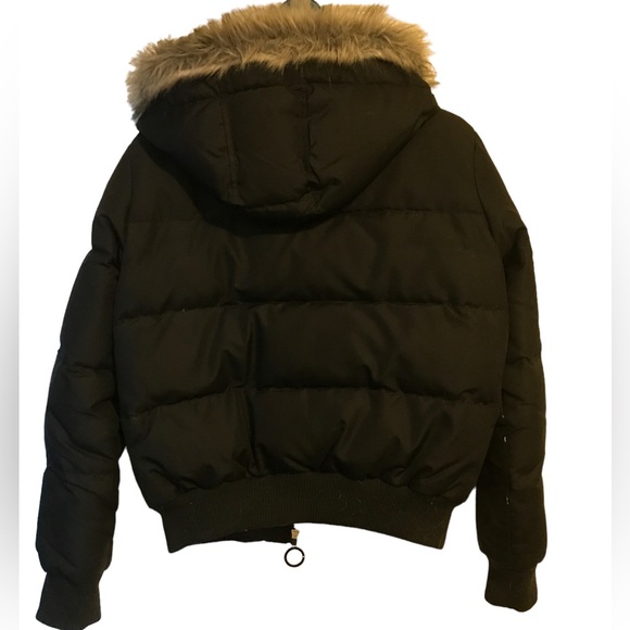 Vintage JLO bubble bomber coat w/ grey faux fur trim. - Picture 2 of 5